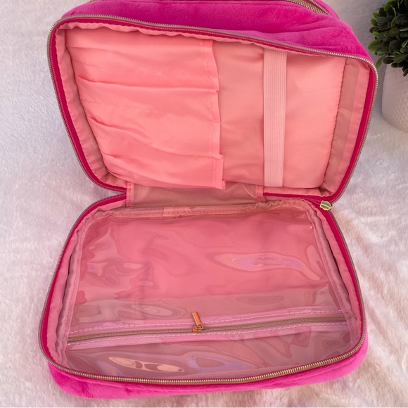 NEW Juicy Couture Hot Pink and Metallic Gold Velour Makeup Bag Case - Picture 8 of 9